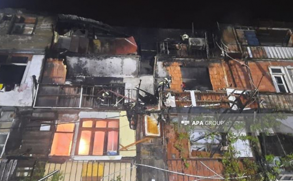 Bakıda yataqxanada yanğın - Yenilənib+Fotolar