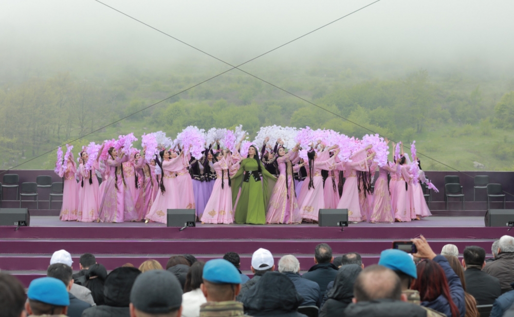 Cıdır düzündə qala-konsert - Fotolar
