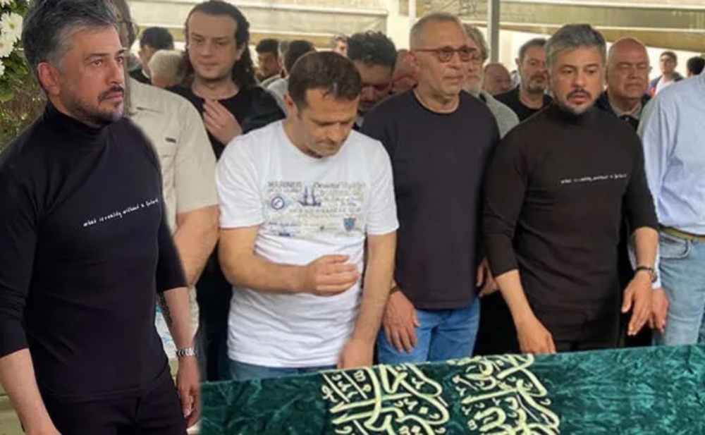 Çağla dəfn mərasimində Emreni tək qoymadı - Fotolar