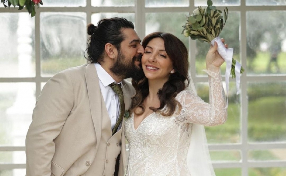 "Güldür güldür"ün aktrisası ana oldu - Foto