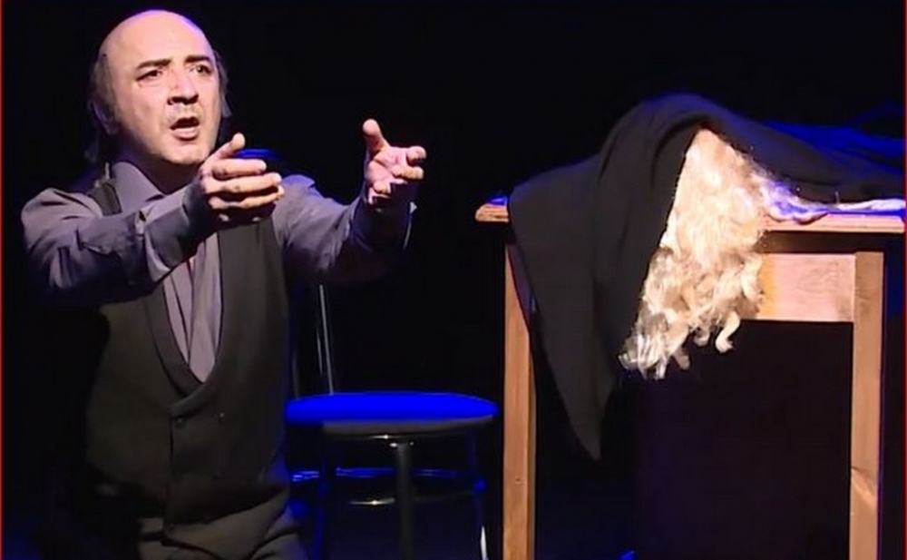 Musiqili Teatrın monotamaşası beynəlxalq festivalda mükafatlandırıldı - Foto