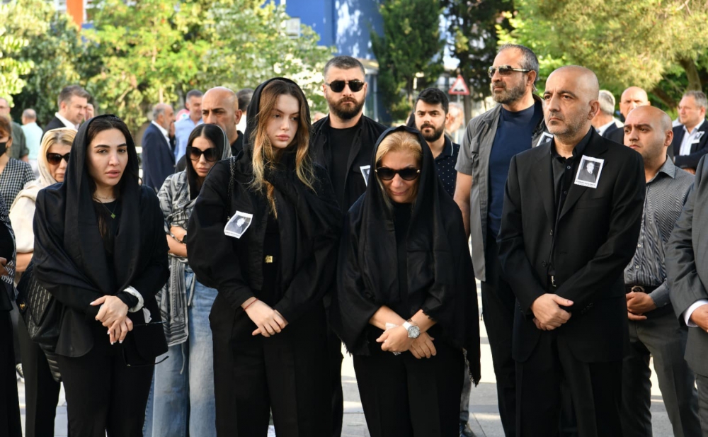 Mübariz Mənsimov atası ilə vidalaşdı - Fotolar