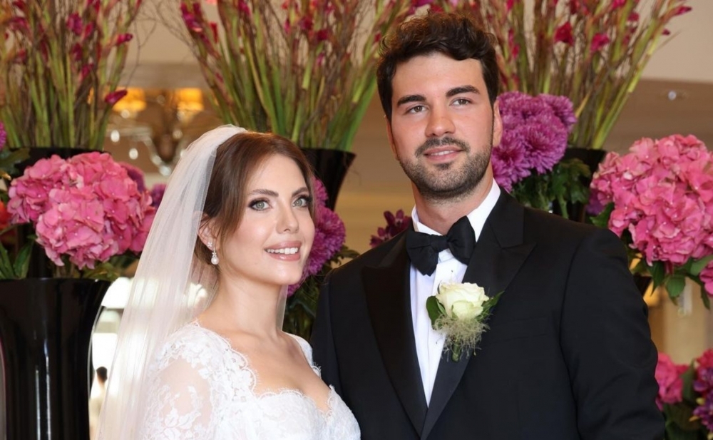 Evlilik təklifini dişlərini fırçalayarkən alıb