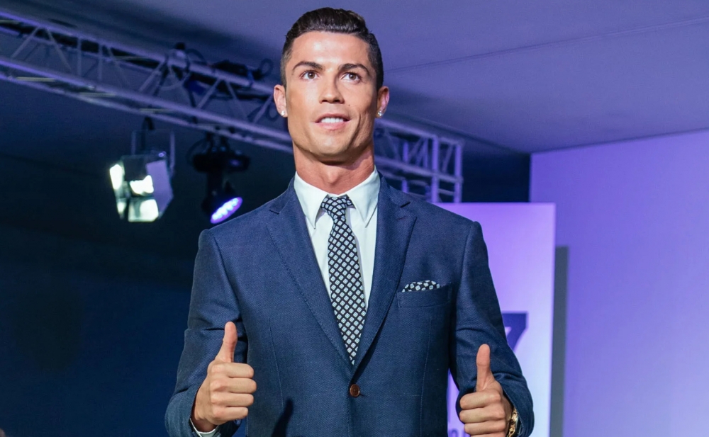 Kriştiano Ronaldo bu il ən çox qazanan idmançı oldu