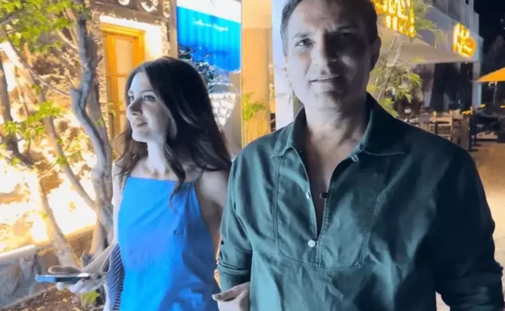 Rafet El Roman özündən 24 yaş kiçik sevgilisi ilə - Fotolar