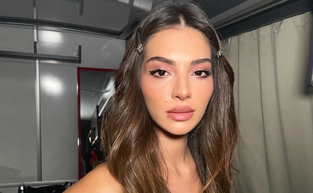 Melisa onunla eşq yaşayır - Foto
