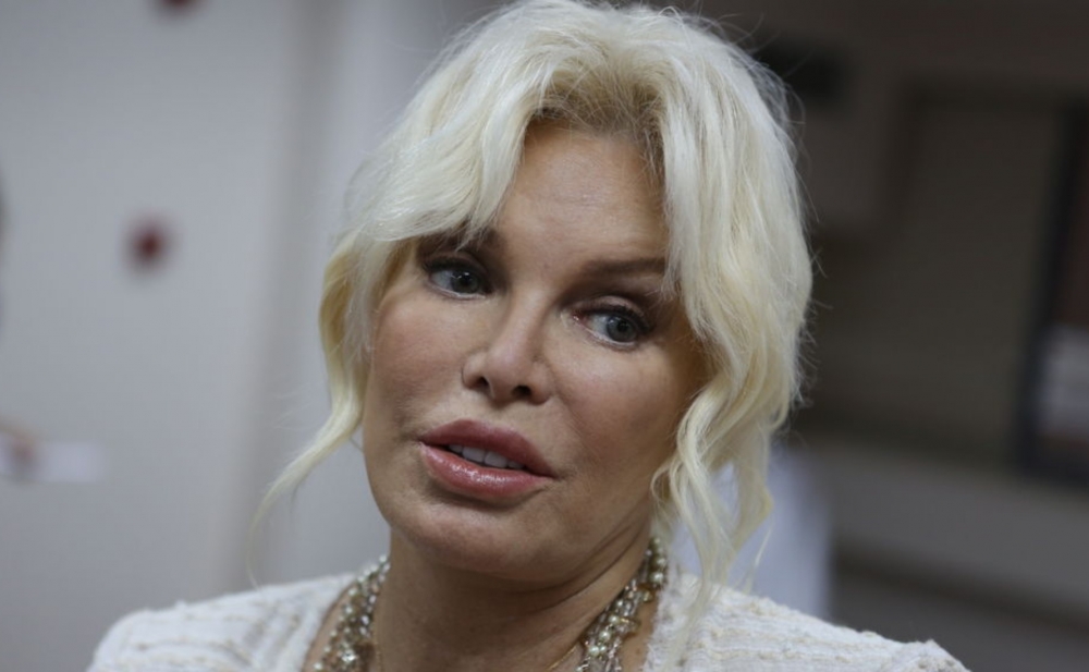 “Buna biganə qalan insanlığa lənət olsun” - Ajda Pekkan