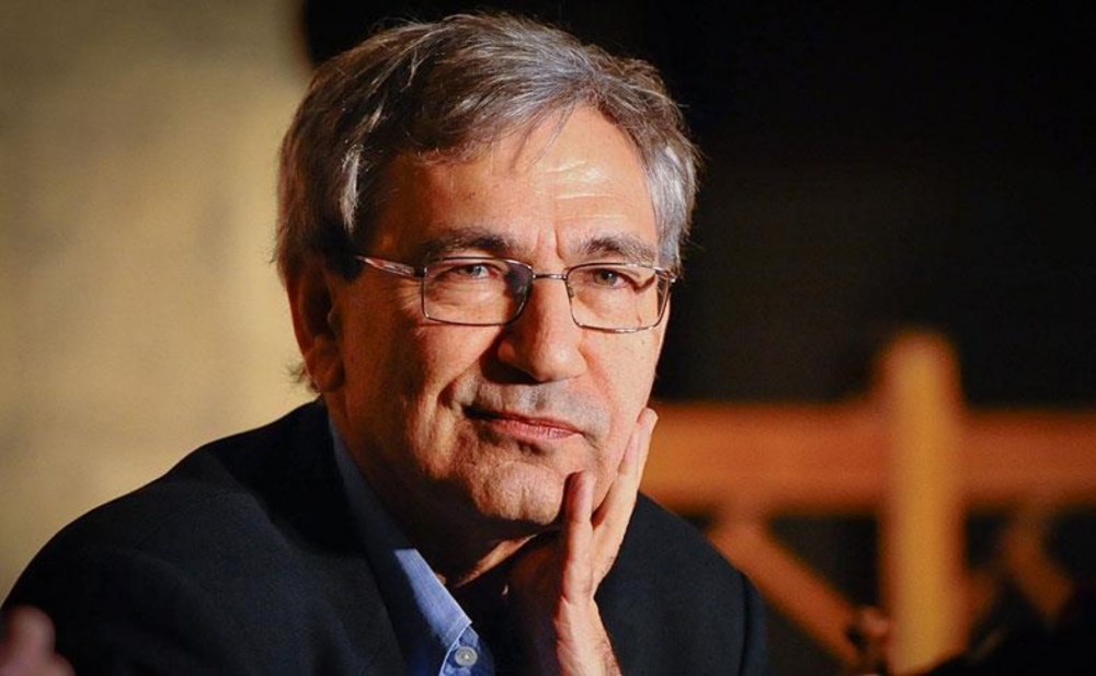 Orxan Pamuk qonşuları ilə məhkəməlik oldu
