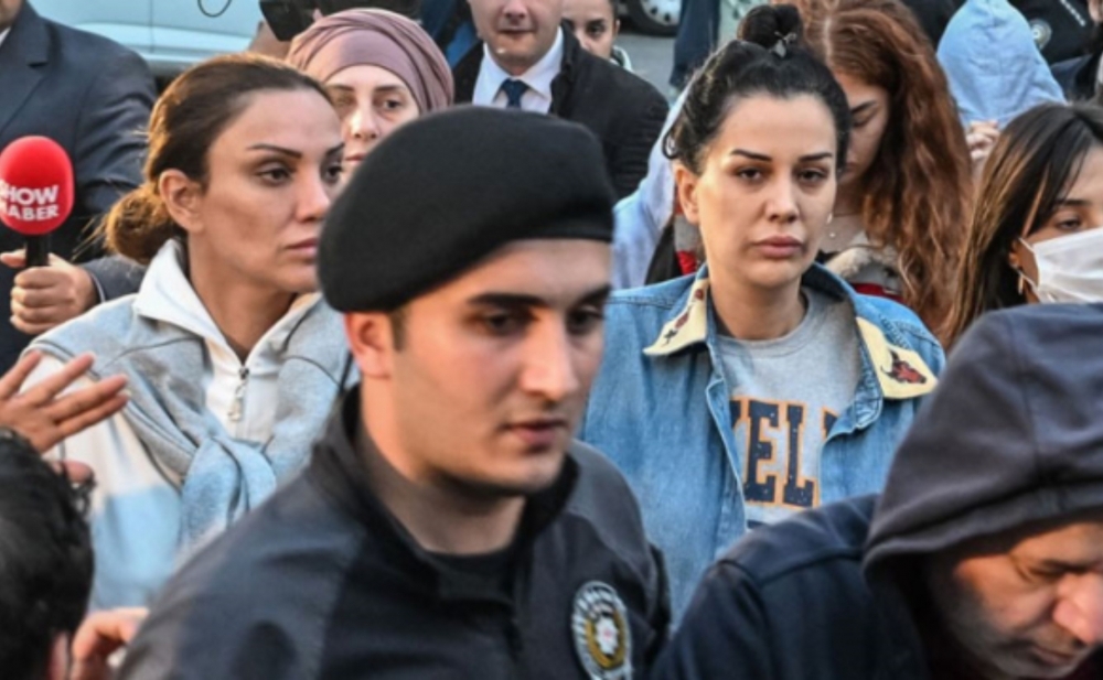 Dilan Polat xəstəxanaya yerləşdirilib