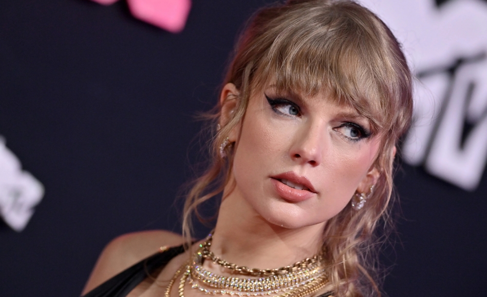 23 yaşlı pərəstişkarı Teylor Sviftin konsertində öldü
