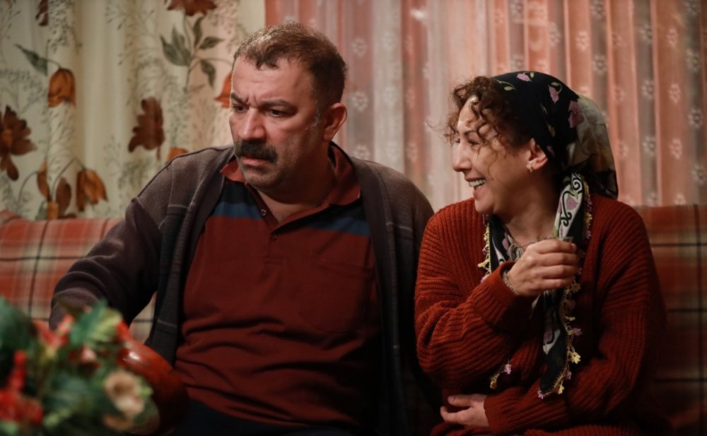 Boşanan cütlük eyni serialda