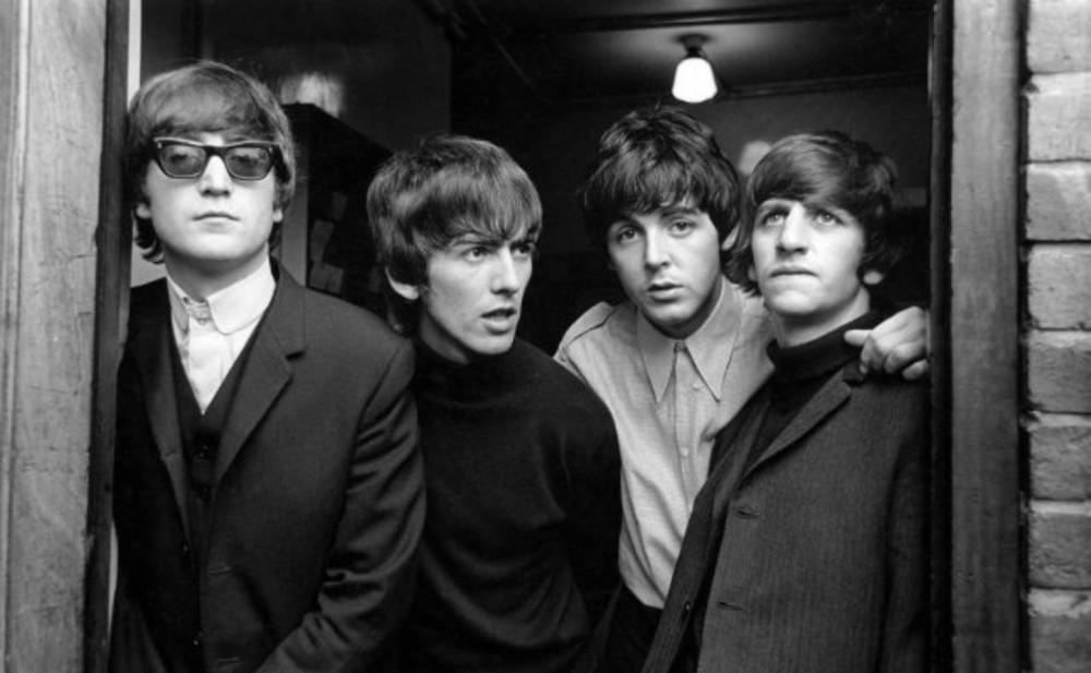 "The Beatles"in ilk rəngli videosu hərraca çıxarılacaq
