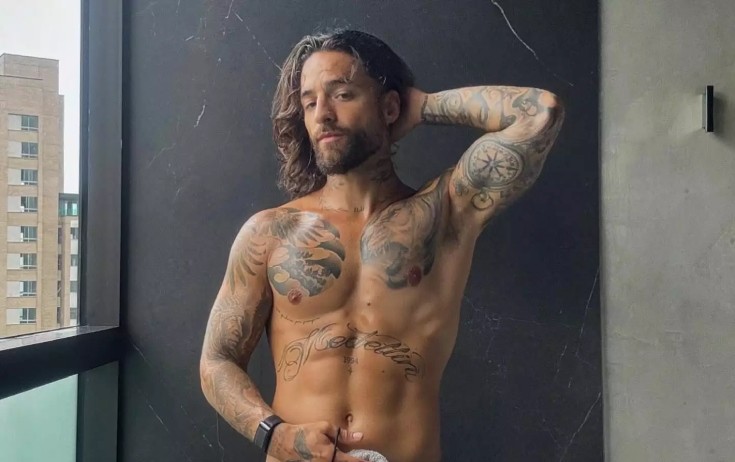 Maluma çılpaq fotosunu paylaşdı