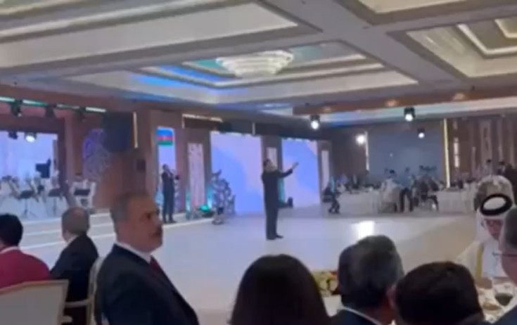 Astanadakı ziyafətdə Rəşid Behbudovun mahnısı səsləndirildi - Video