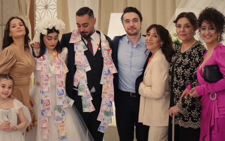 "Güzel günler"in aktrisası yeni layihədə - Foto