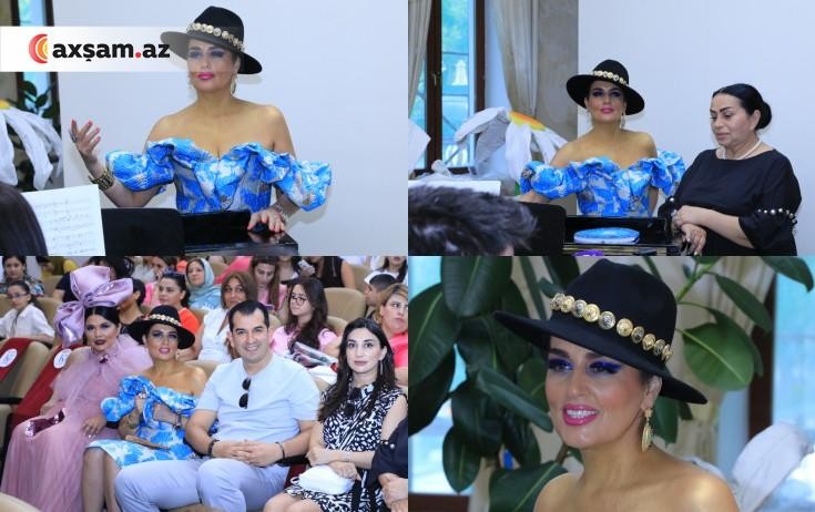 Müğənninin "Elza və kuklalar" adlı yubiley gecəsi - Fotolar