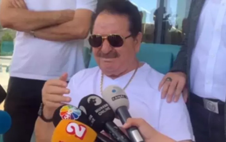 Xəstəxanadan evə buraxılan Tatlısəs ağladı - Video