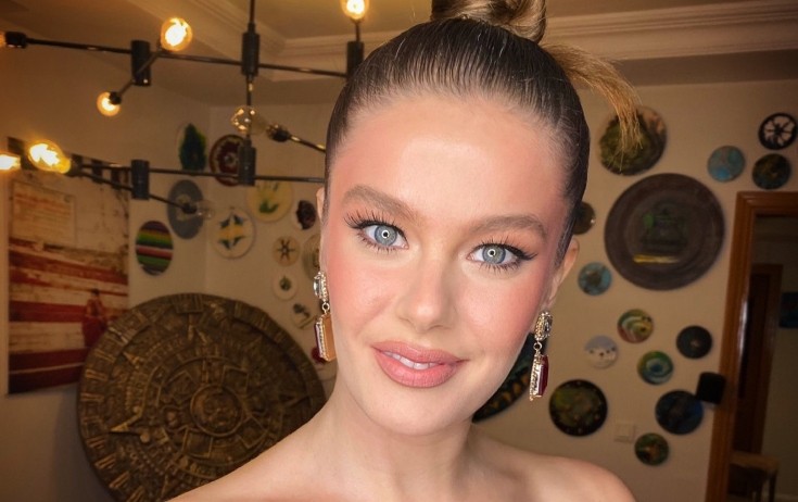 Ana olan Burcu Biricikin yeni işi