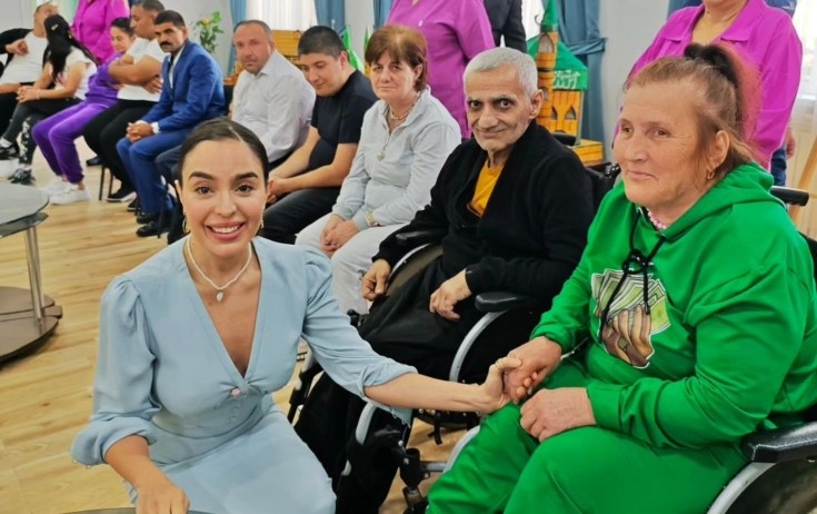 Leyla Əliyeva sosial xidmət müəssisəsində - Fotolar
