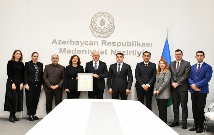 Mədəniyyət Nazirliyində Yalçın Adıgözəlovla görüş keçirildi