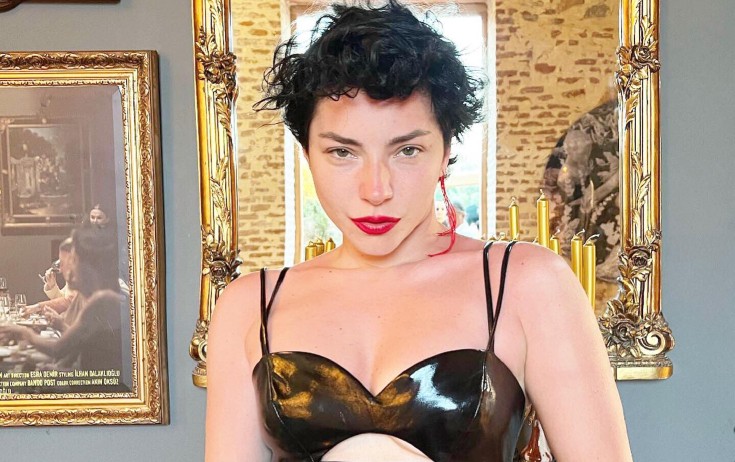 Merve Boluğurun görünüşü bəyənilmədi - Foto