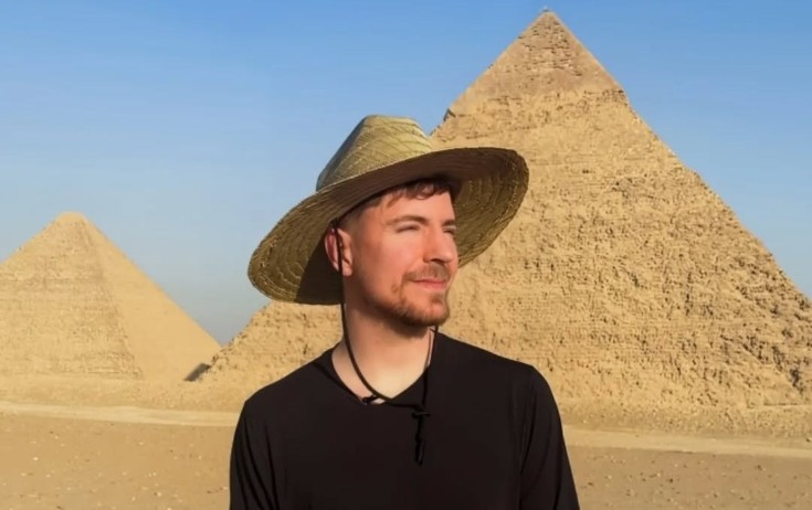 Giza piramidalarını icarəyə götürdü