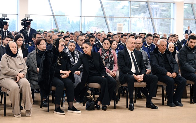 Prezident və xanımı vida mərasimində iştirak etdi - Fotolar