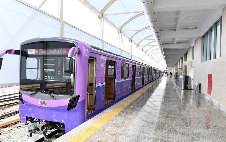 Metroda sərnişindaşımanın maya dəyəri süni şəkildə artırılıb