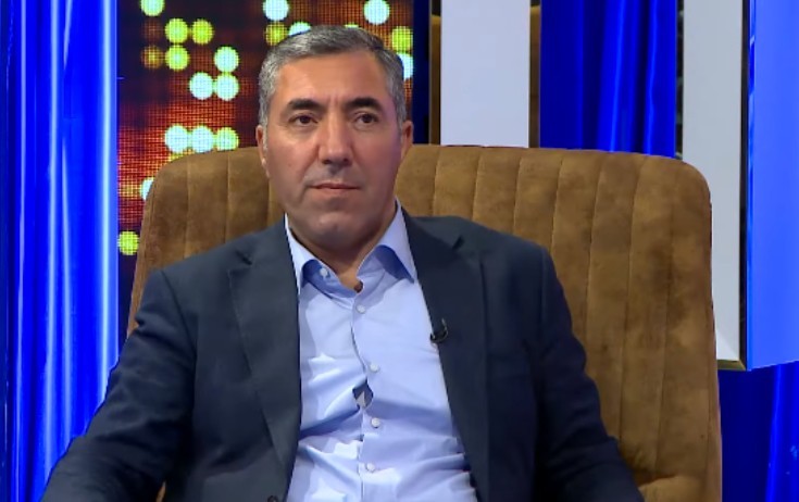 "Ailəmdən ayrı qalıram"