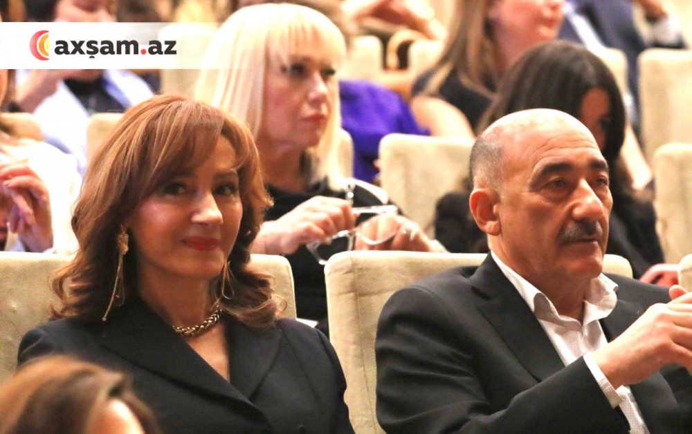 Əbülfəs Qarayev xanımı ilə konsertdə - Fotolar
