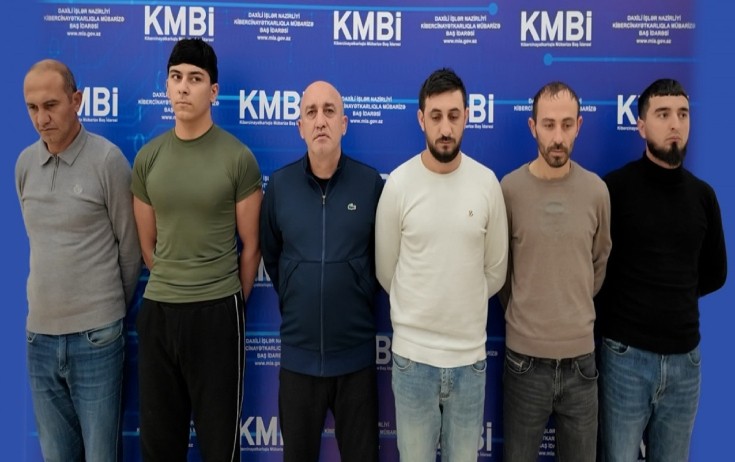 Sosial şəbəkədə qumar təşkil edən dəstə tutuldu - Video