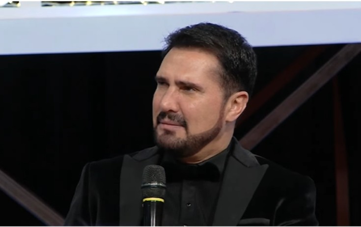"Mahnını pulla almışamsa, niyə kiminsə adını çəkməliyəm?"