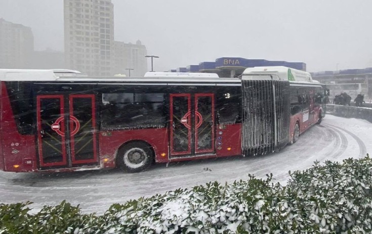 Bu gün avtobuslar 21:00-a kimi işləyəcək