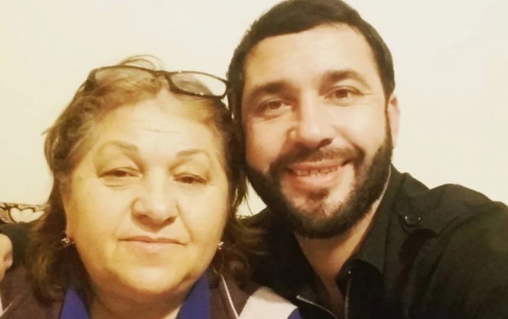 Dünyasını dəyişən anası ilə bağlı paylaşım etdi - Fotolar