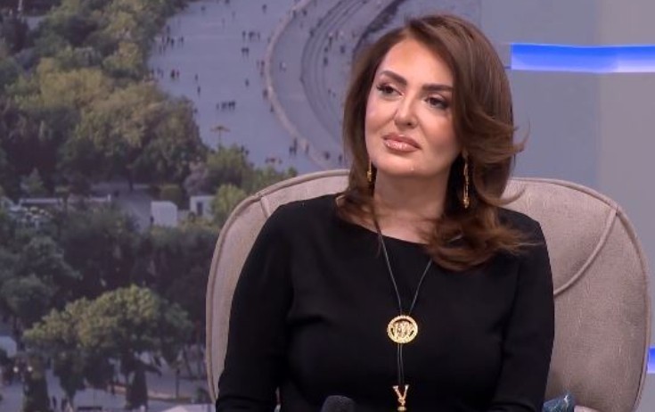 Sevda anası ilə arxiv fotosunu paylaşdı