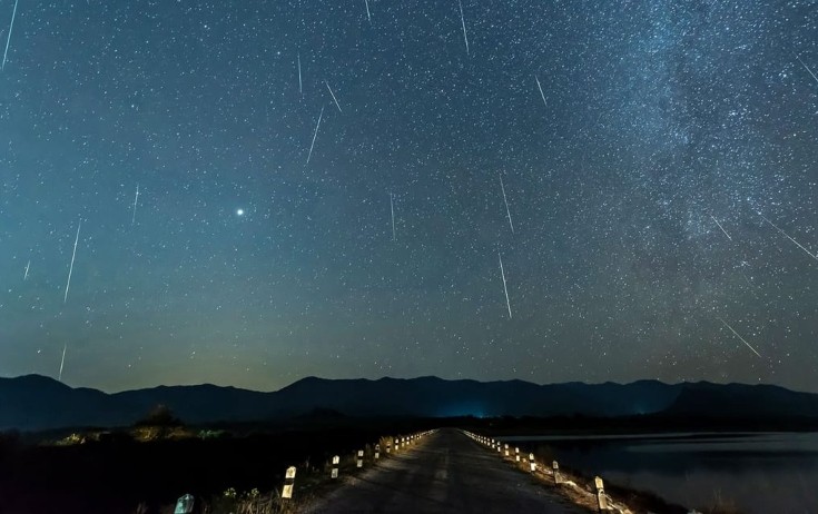 Bu gecə Bakıda meteor yağışını görmək olacaq