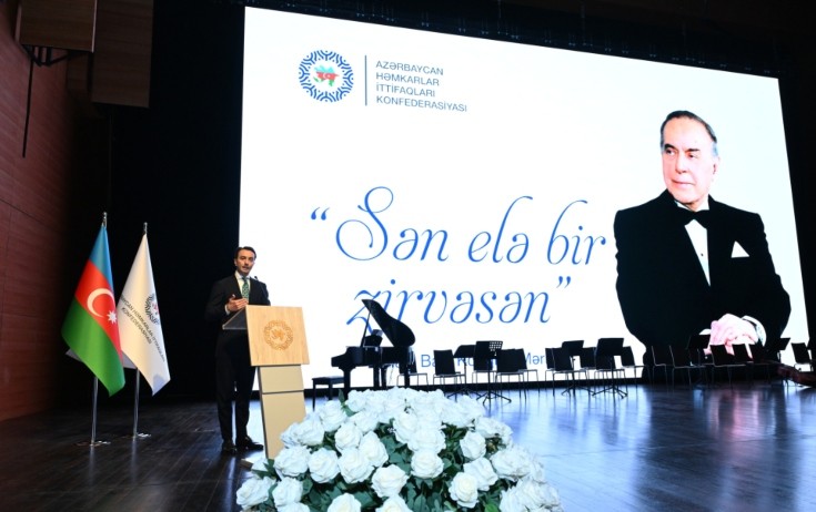 Ulu Öndərə həsr olunan konsertdən - Fotolar