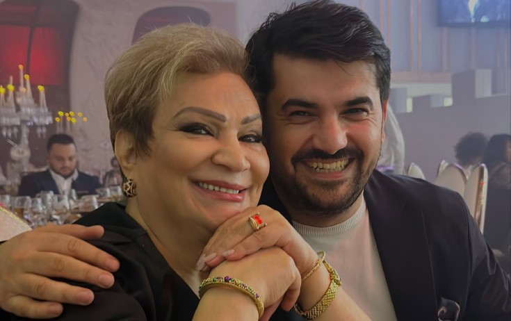 Afaq Bəşirqızı ilə fotosunu yayımlayıb bunu yazdı