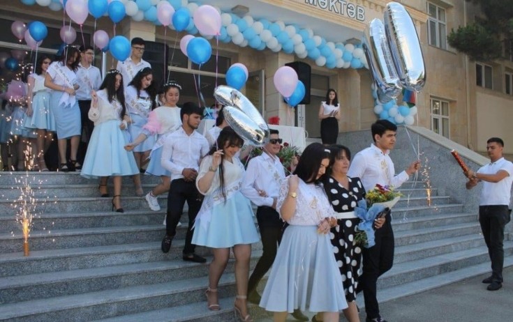 "Son zəng" geyimi ilə bağlı məktəblərə təlimat verildi