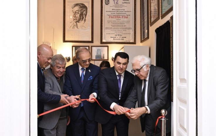 Bakıda Rəsul Rzanın ev-muzeyi açıldı - Fotolar