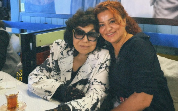 Vəfa Zeynalova Flora Kərimova ilə bir arada - Fotolar
