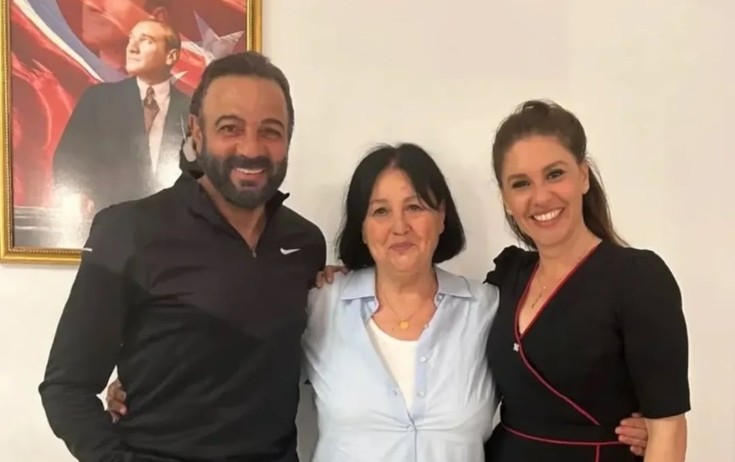 Sevgilisini anası ilə tanış etdi