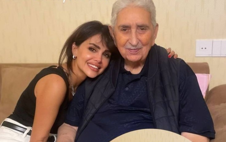 Arif Babayevin evinə getdi - Foto