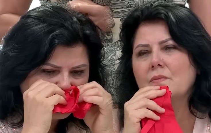 Anası ilə bağlı hədiyyə Zülfiyyəni ağlatdı - Video