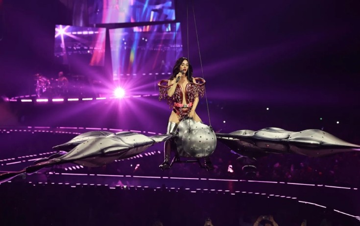 Keti Perrinin konsertində təhlükəli anlar - Video