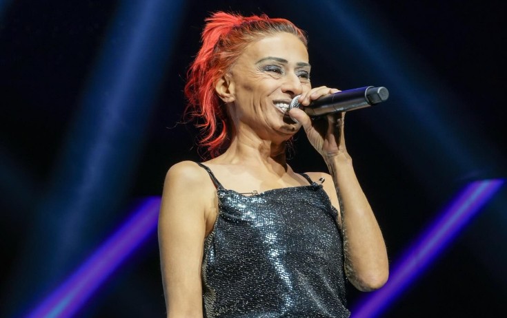 "Artıq mikrofon tutmayacağam"