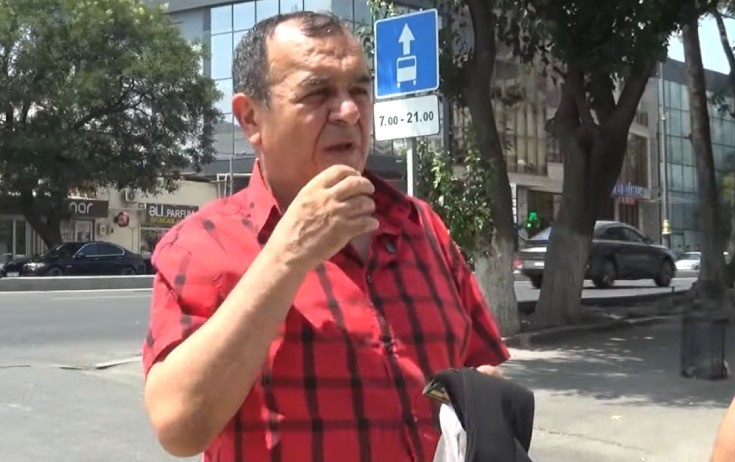 "Dərmanlarımı almaq üçün corab satıram" - Allahverdi Yolçuyev
