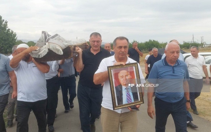 Vidadi Babanlı dəfn olundu - Foto