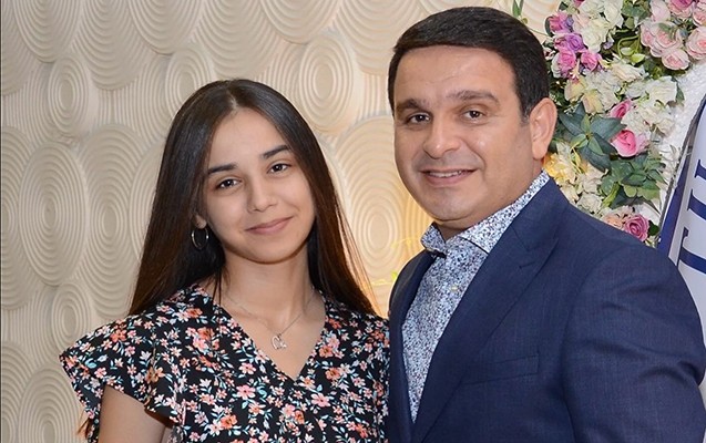 Əməkdar artistin qızı 620 balla tələbə oldu - Foto