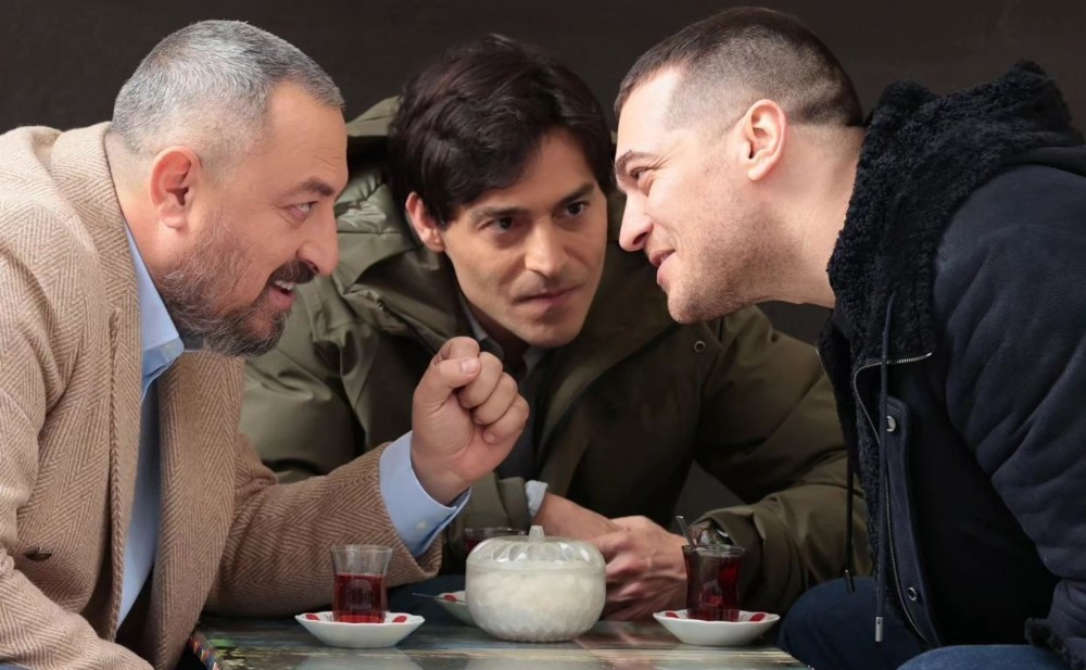 "Gaddar"ın aktyoru yeni serialda - Foto
